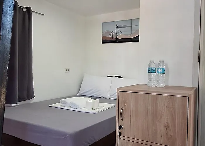 Kendra Apartment Moalboal